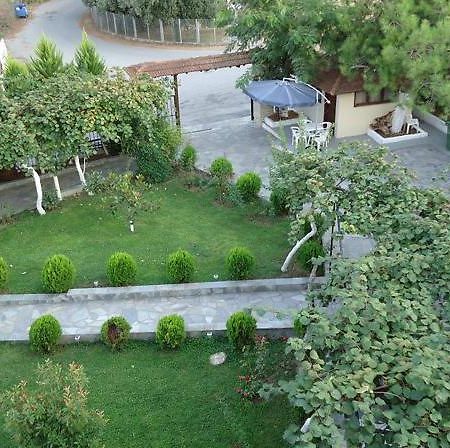 Harilaos Beach بلاكا ليتوشورو المظهر الخارجي الصورة